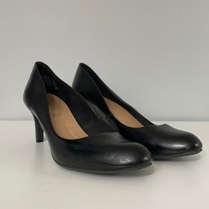 DexFlex Comfort Black Heels in size 10